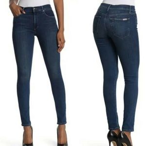 NWT | Joe’s High Rise Skinny Jean in Rabun Wash 24